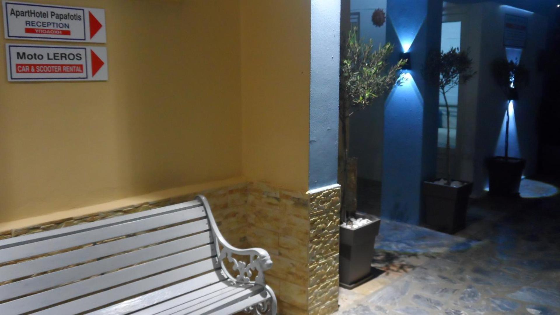 Papafotis Apartments & Suites Alinda  Luaran gambar